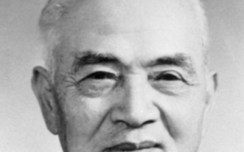 李仲揆为什么改名为李四光了