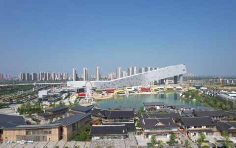 W020241008422743501887